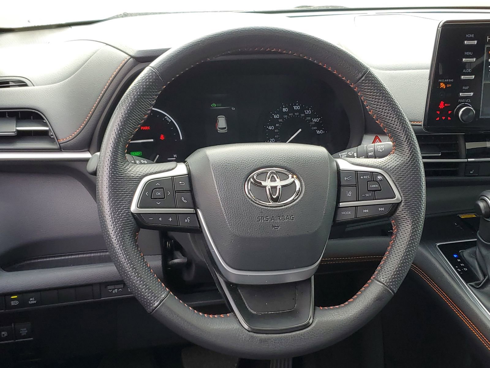 Used 2024 Toyota Sienna XSE image 13