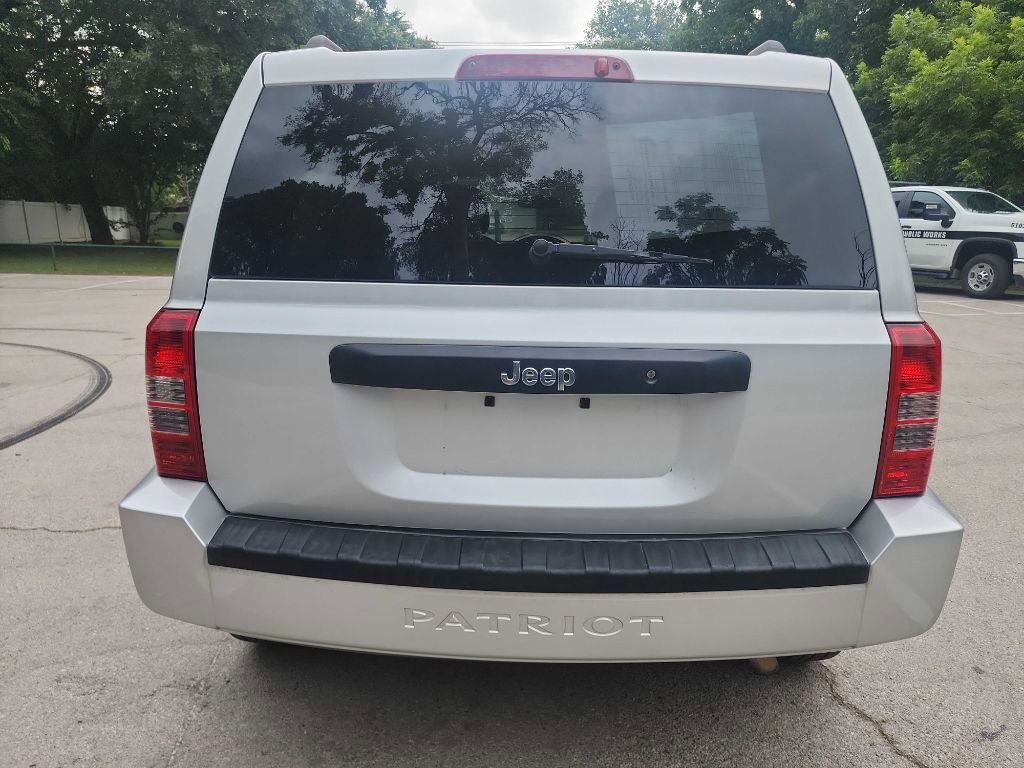 Used 2010 Jeep Patriot Sport w/ Tire & Wheel Group image 7