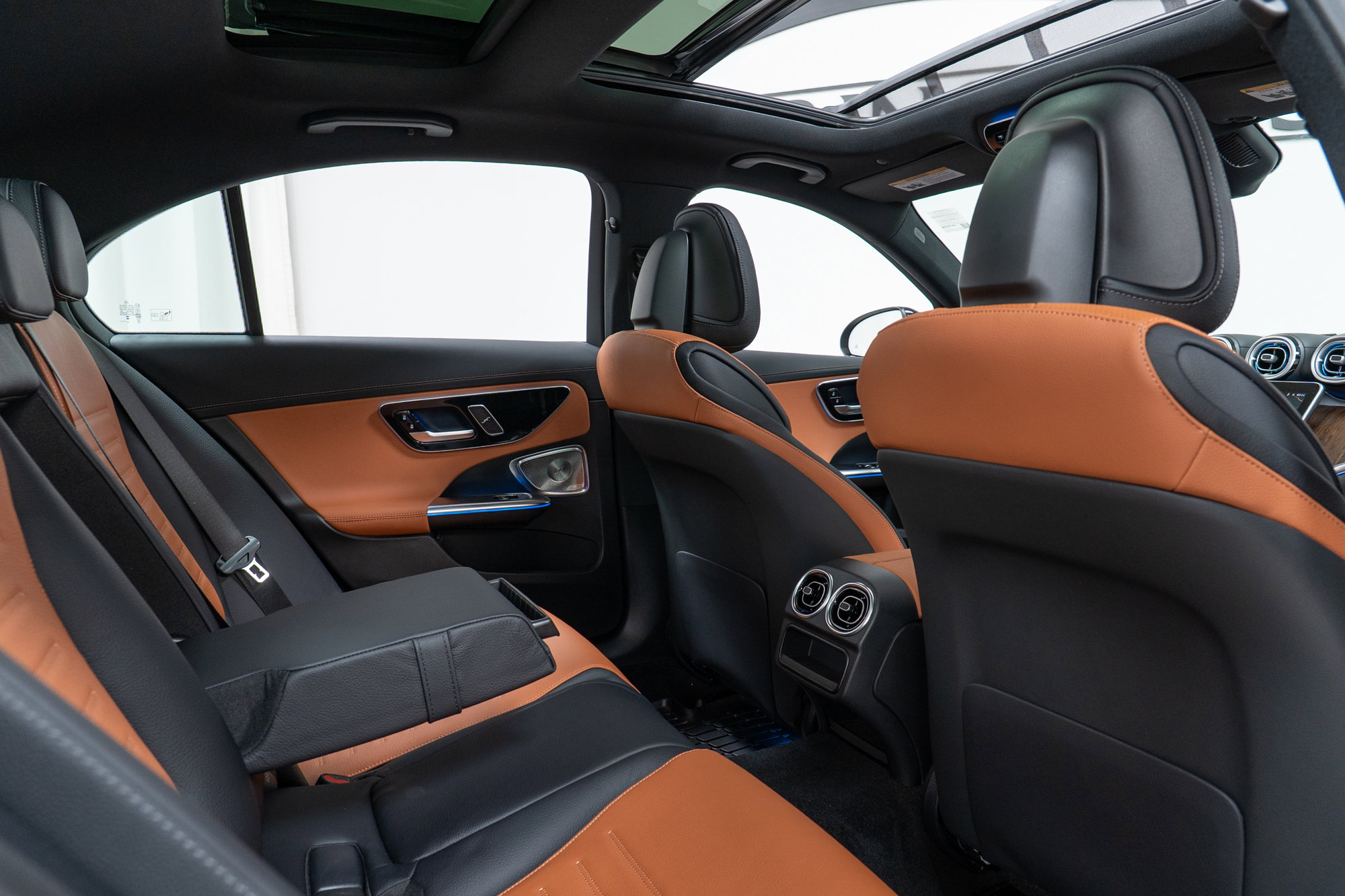 New 2026 Mercedes-Benz C 43 AMG 4MATIC Sedan image 24