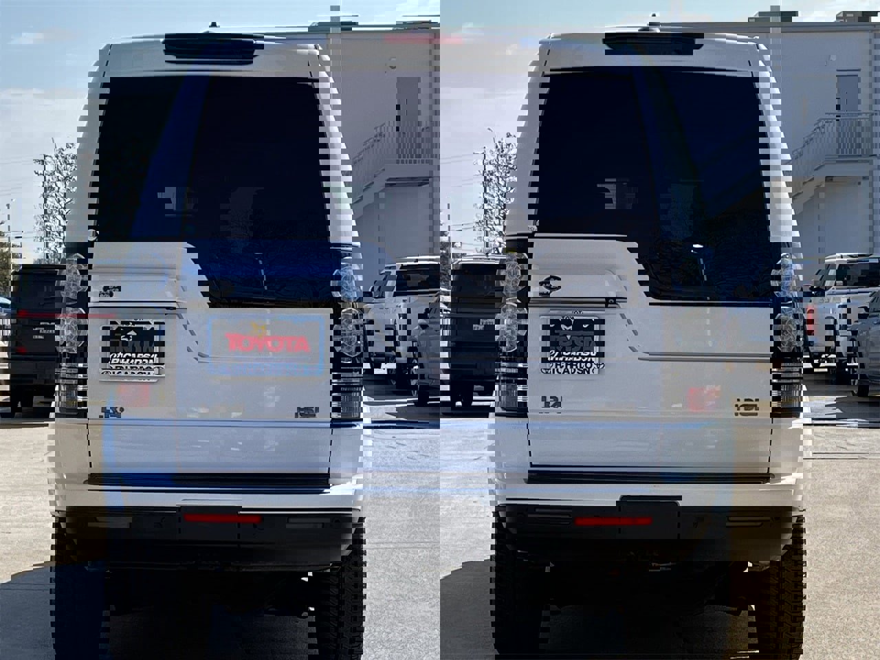 Used 2016 Land Rover LR4 HSE image 5