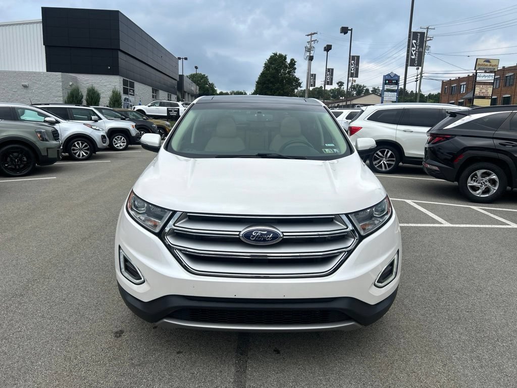 Used 2018 Ford Edge SEL w/ Equipment Group 201A AWD/4WD image 2