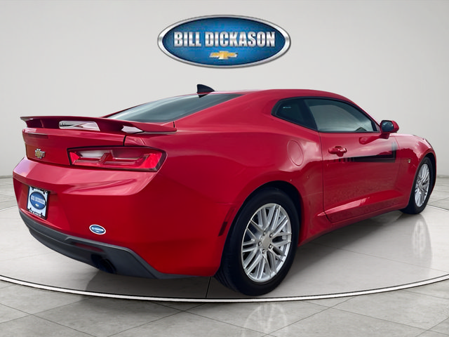 Used 2017 Chevrolet Camaro LT w/ Technology Package RWD image 8