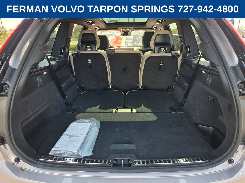 New 2026 Volvo XC90 B5 Core image 18