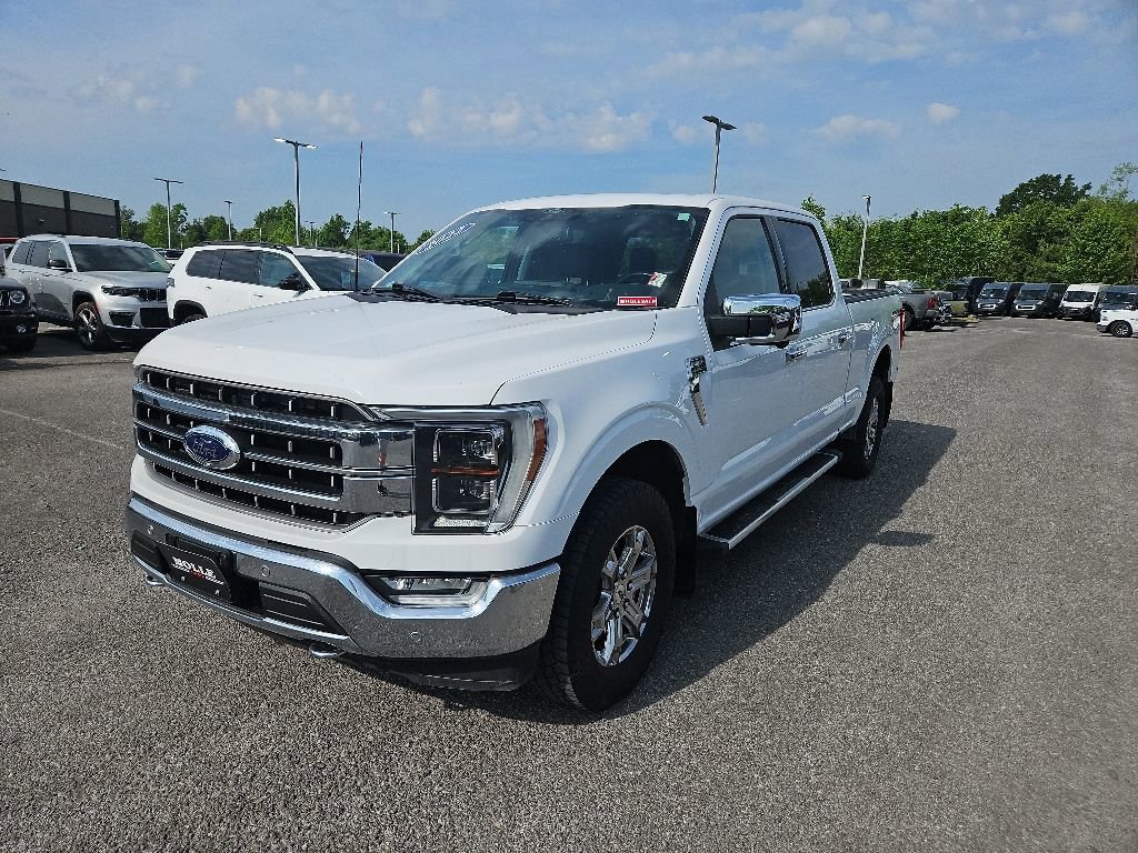 Used 2022 Ford F150 Lariat w/ Equipment Group 502A High AWD/4WD image 3