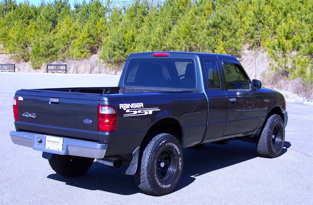 Used 2004 Ford Ranger 4x4 SuperCab image 4