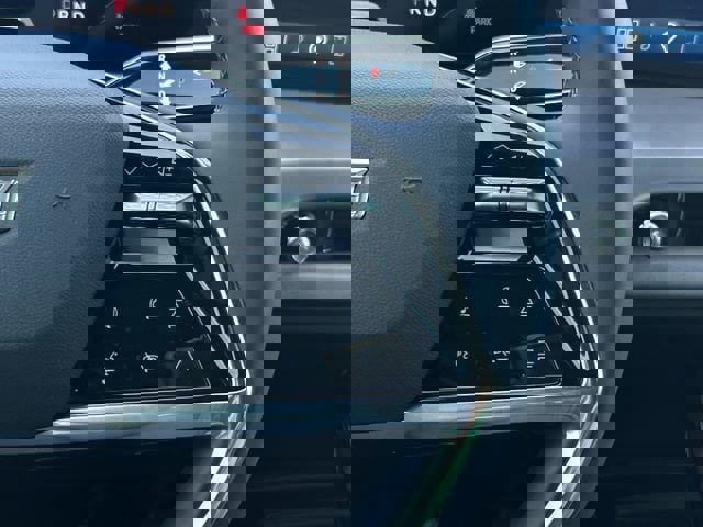 New 2026 Cadillac Vistiq Luxury image 15