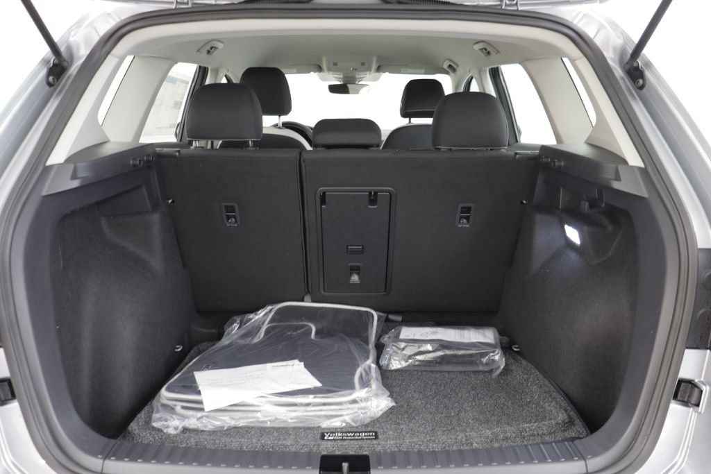 New 2026 Volkswagen Taos S FWD image 16