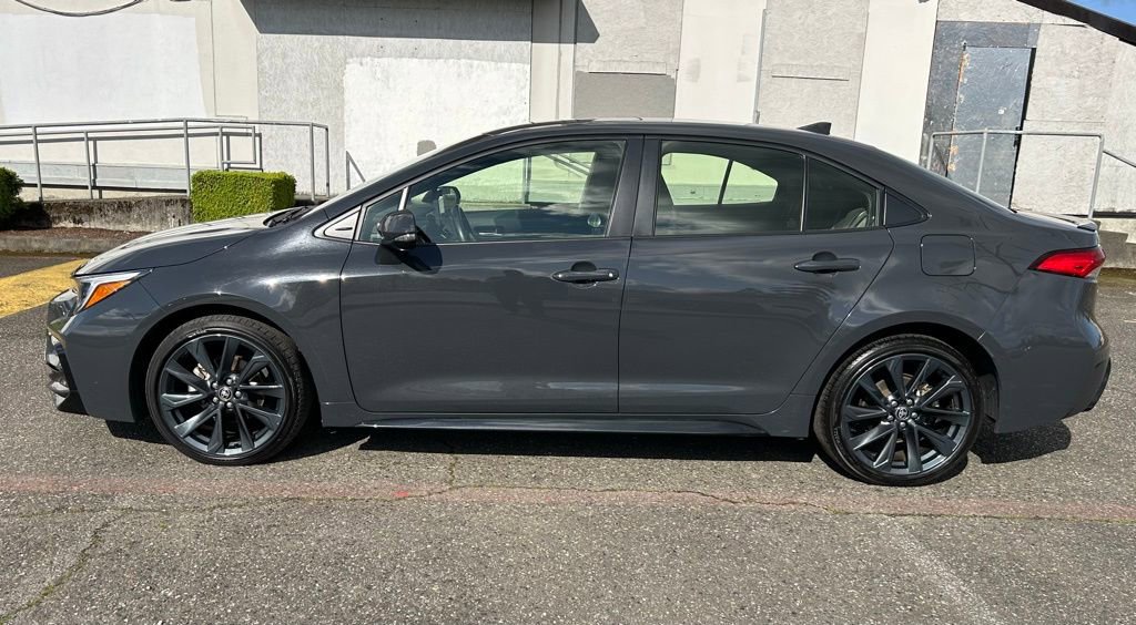 Certified 2024 Toyota Corolla SE w/ SE Package FWD image 8