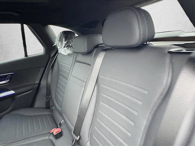 New 2026 Mercedes-Benz GLC 300 image 18