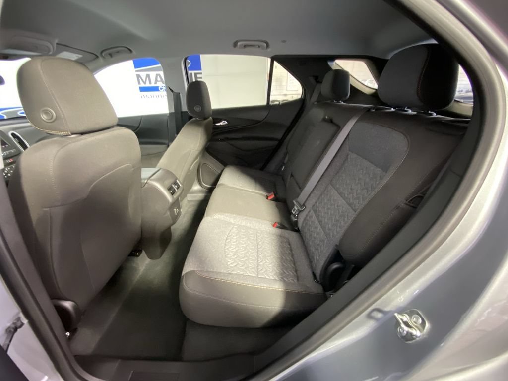 Used 2024 Chevrolet Equinox LT FWD image 30