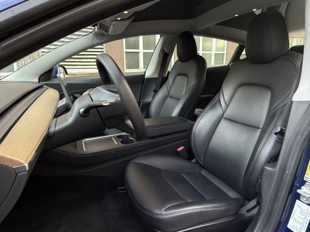 Used 2021 Tesla Model 3 Long Range image 6
