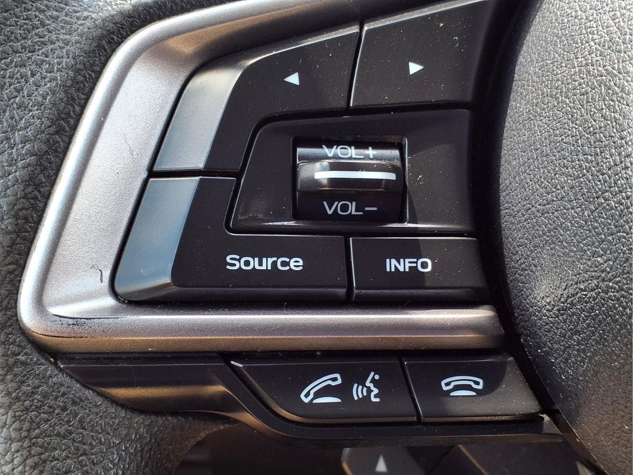Used 2023 Subaru Forester AWD/4WD image 21