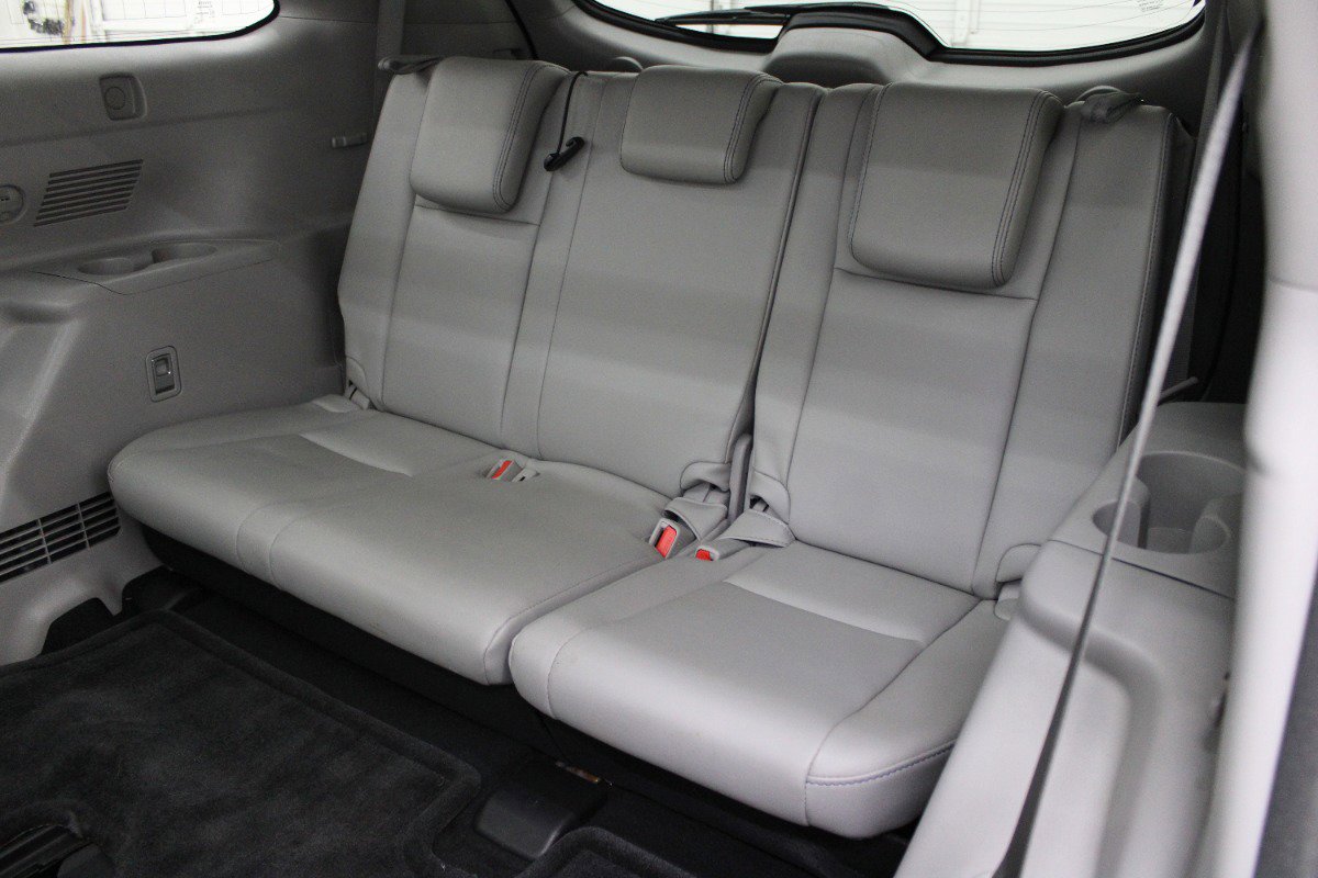 Used 2017 Toyota Highlander Limited Platinum AWD/4WD image 9