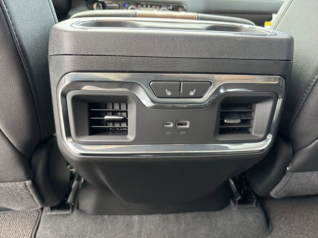 New 2026 Chevrolet Silverado 3500 High Country w/ High Country Premium Package image 23