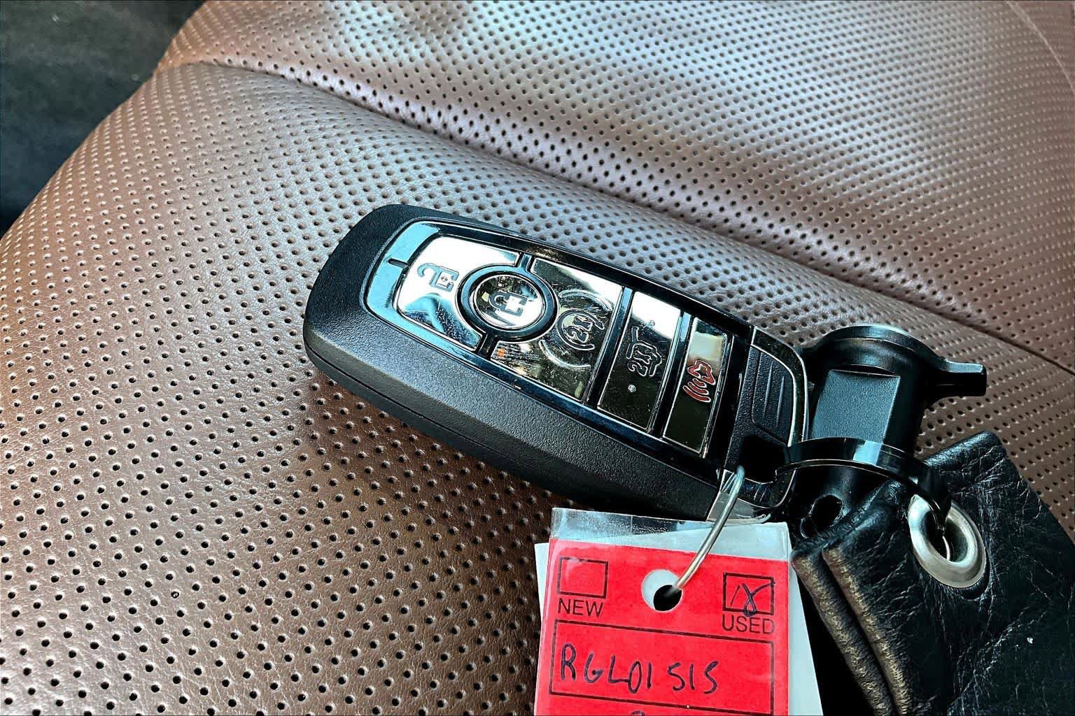Used 2024 Lincoln Aviator Reserve w/ Elements Package Plus RWD image 15