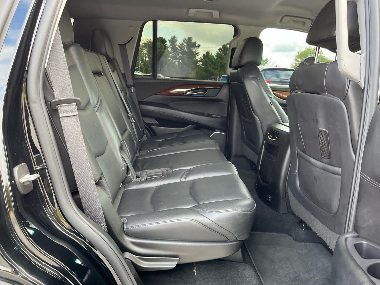 Used 2018 Cadillac Escalade 4WD image 26