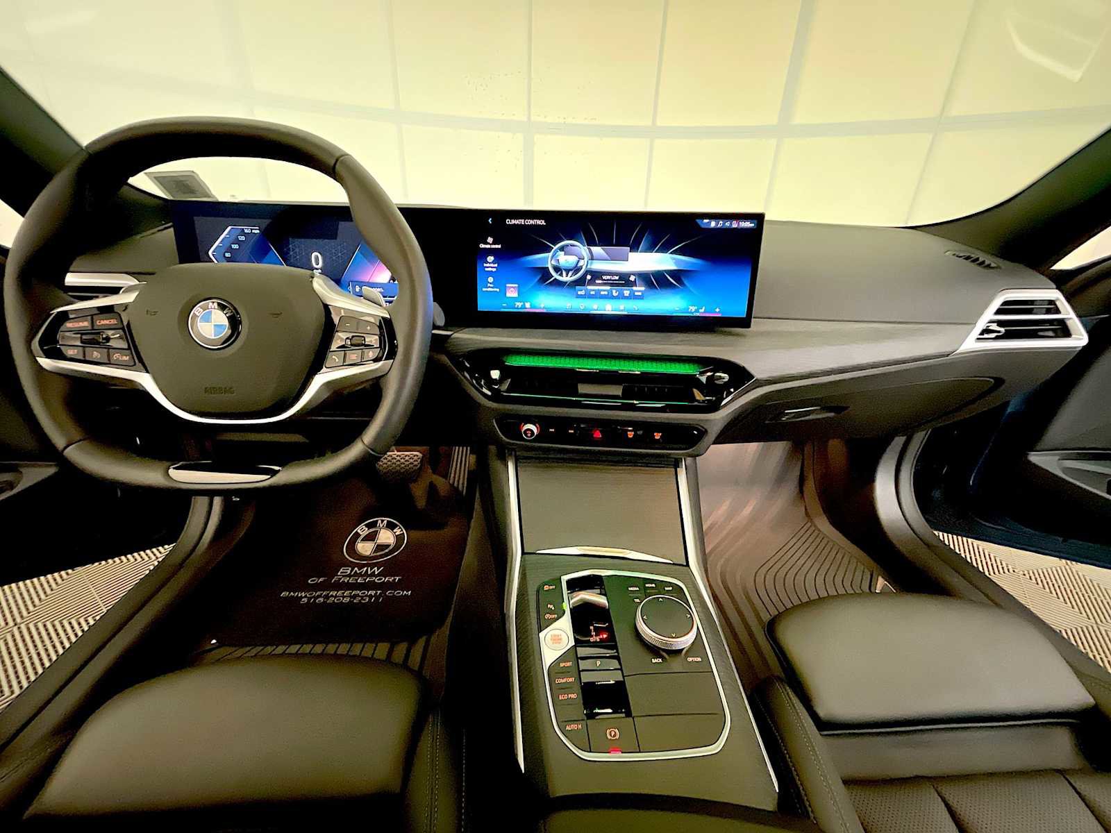 Used 2025 BMW 430i xDrive Coupe w/ Convenience Package image 17