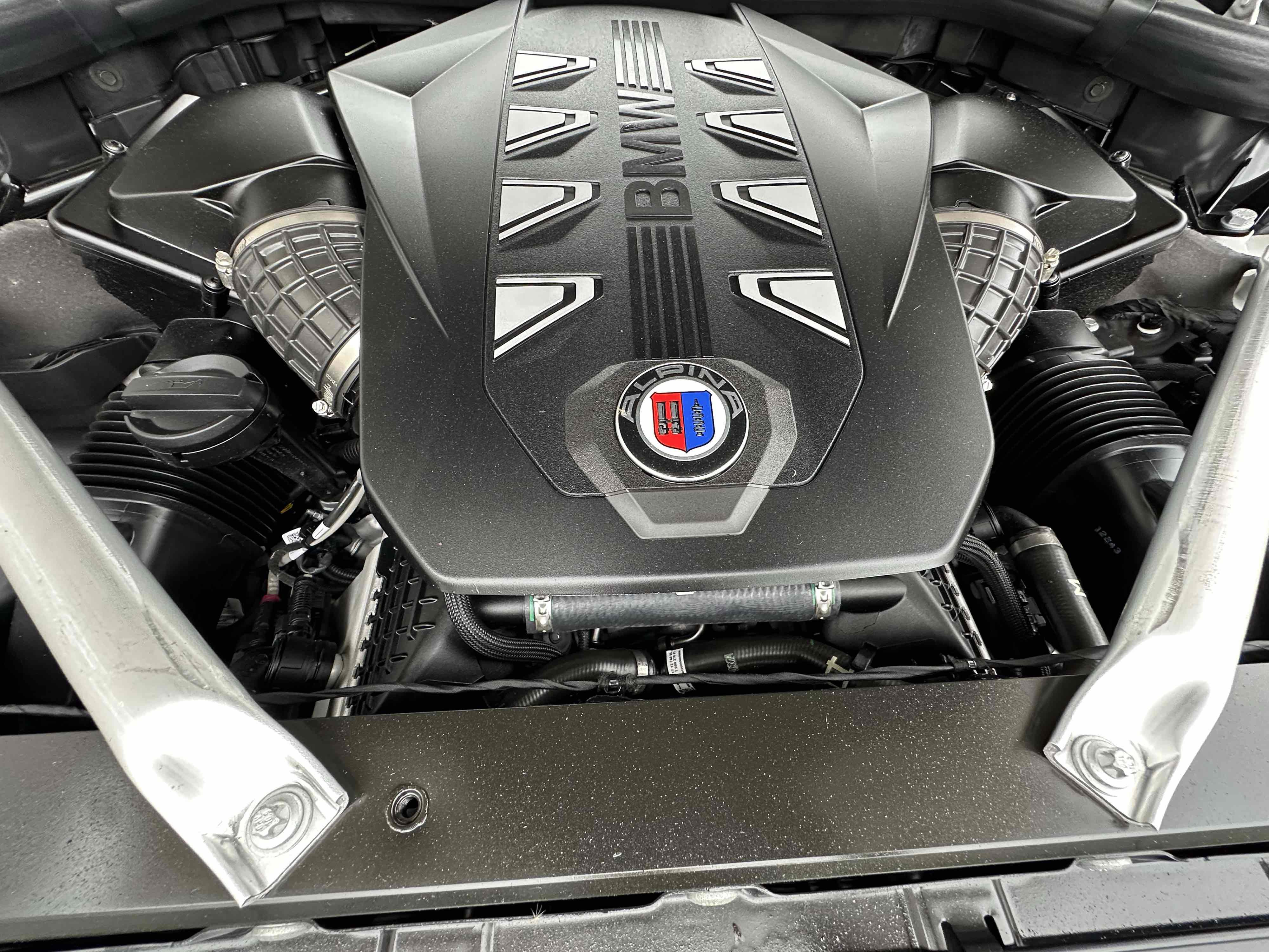 Used 2025 BMW ALPINA XB7 AWD/4WD image 20