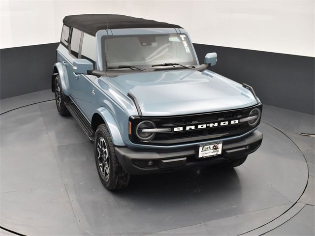 Used 2022 Ford Bronco Outer Banks image 13