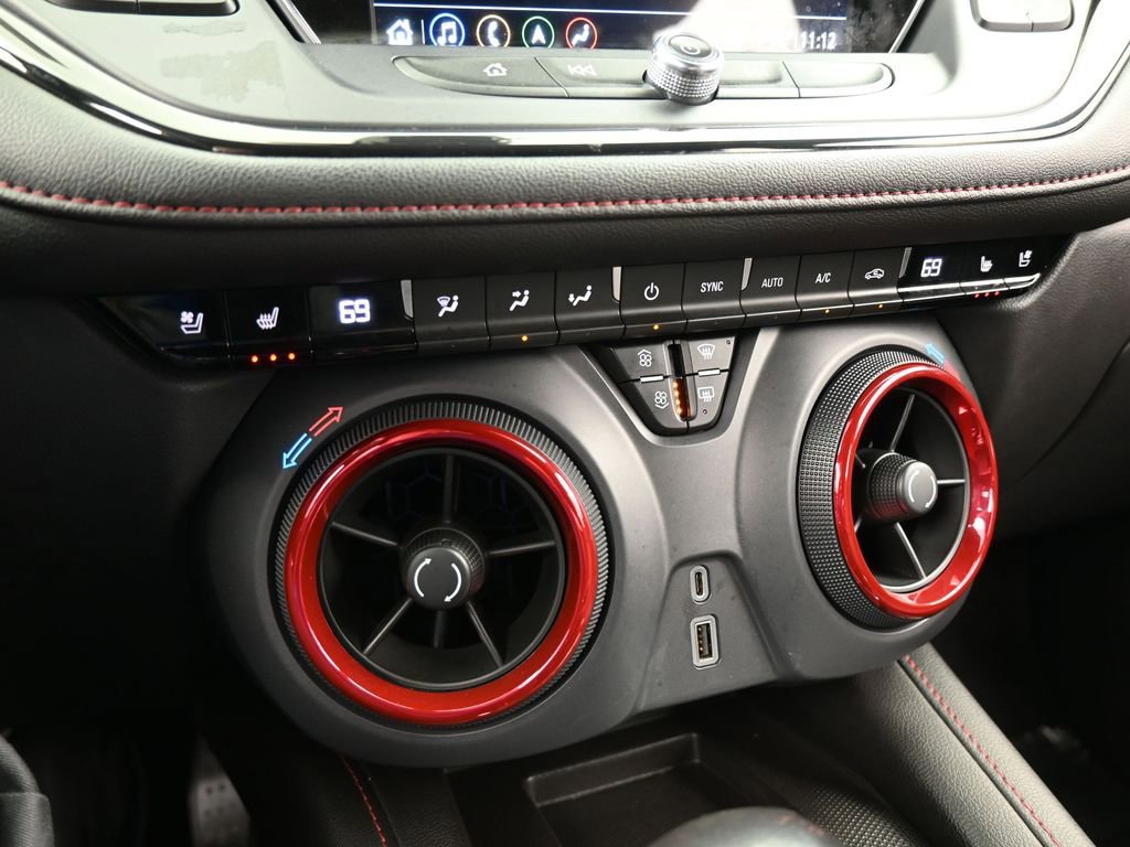 Used 2020 Chevrolet Blazer RS image 34