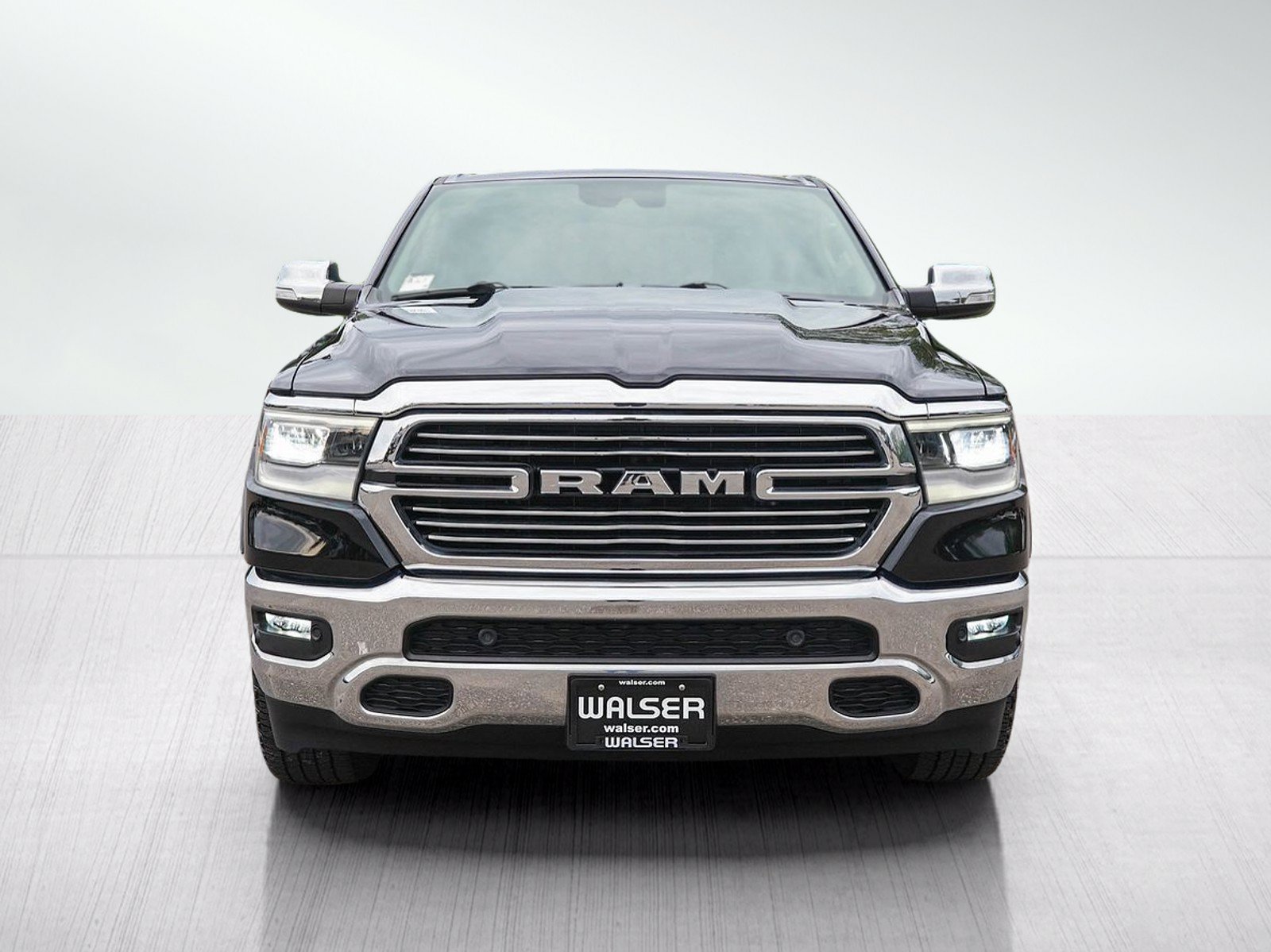 Used 2021 RAM 1500 Laramie AWD/4WD image 9