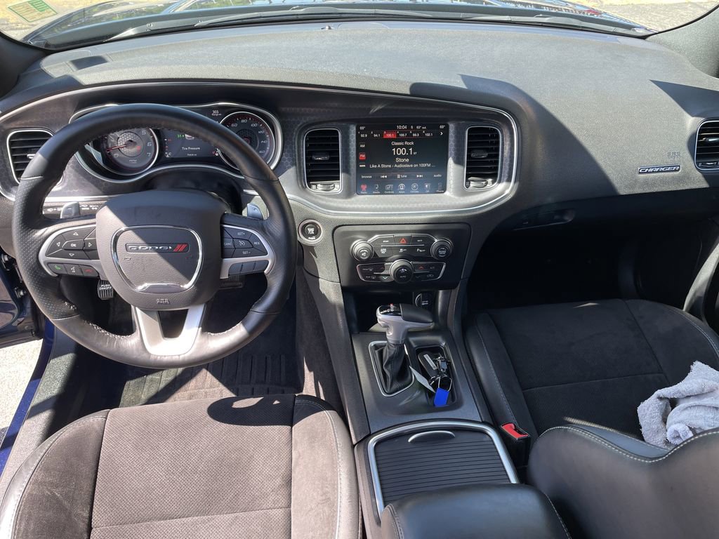 Used 2016 Dodge Charger R/T RWD image 15