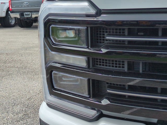 New 2026 Ford F250 4x4 Crew Cab Super Duty image 10