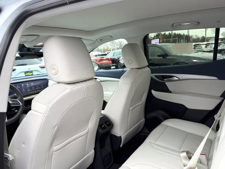 New 2026 Buick Envision Avenir AWD/4WD image 8