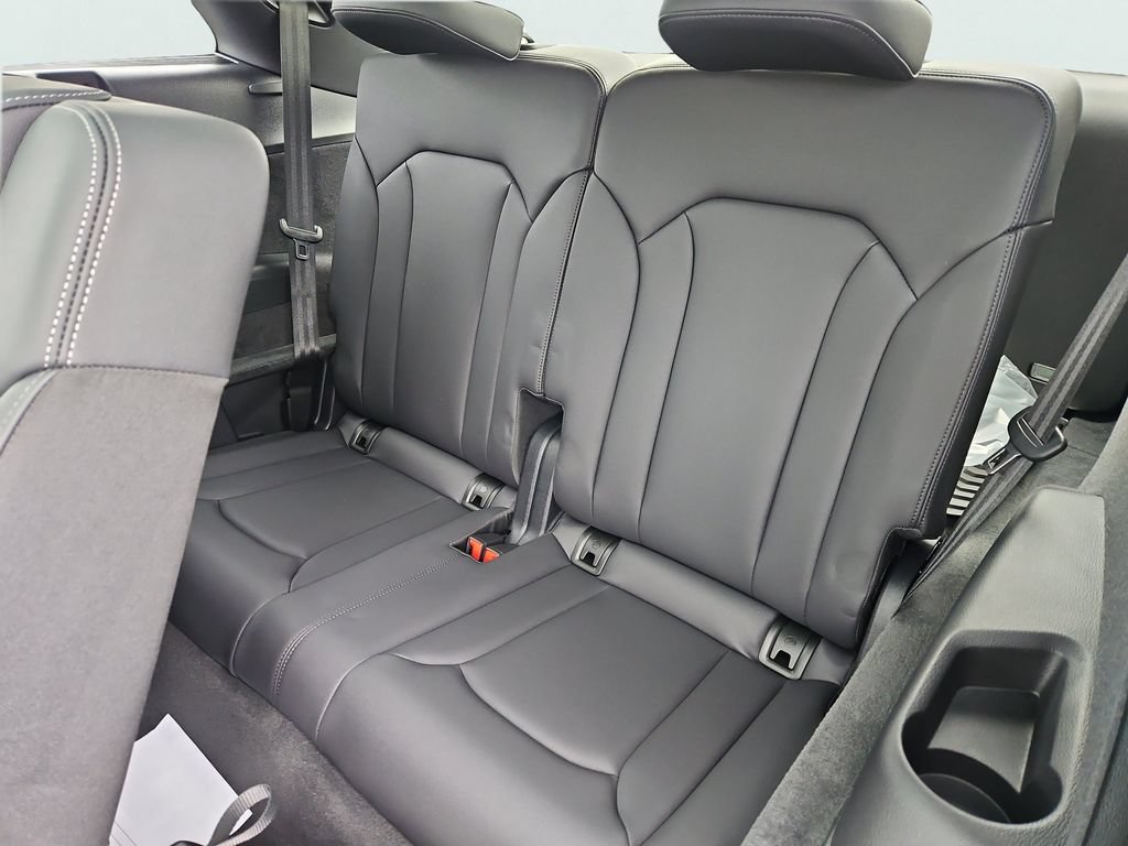 New 2026 Audi Q7 2.0T Premium AWD/4WD image 24