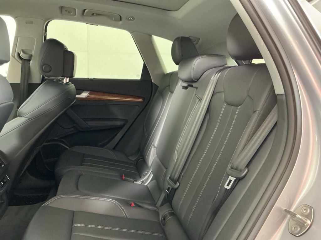 Used 2023 Audi Q5 2.0T Premium Plus AWD/4WD image 26