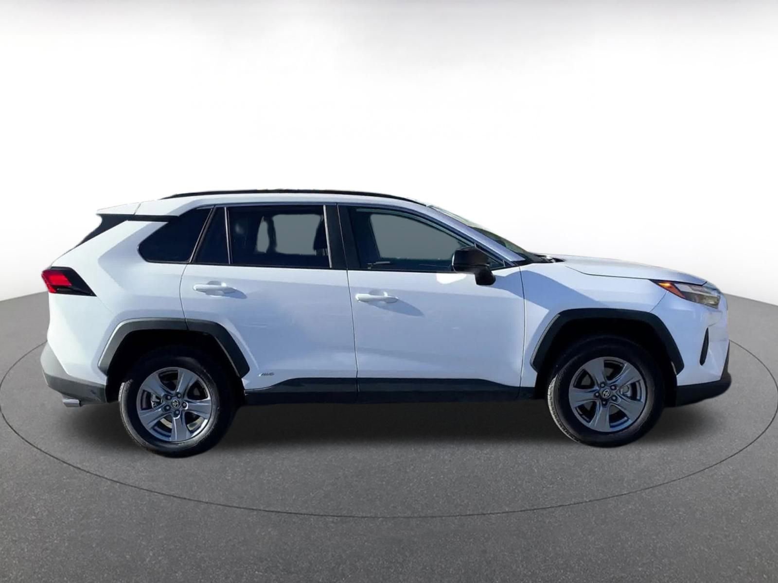 Used 2025 Toyota RAV4 LE image 16