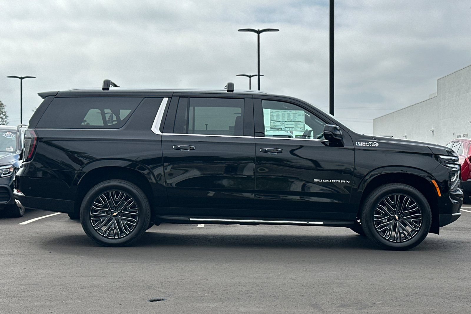 New 2026 Chevrolet Suburban High Country w/ LPO, Illumination Package RWD image 3