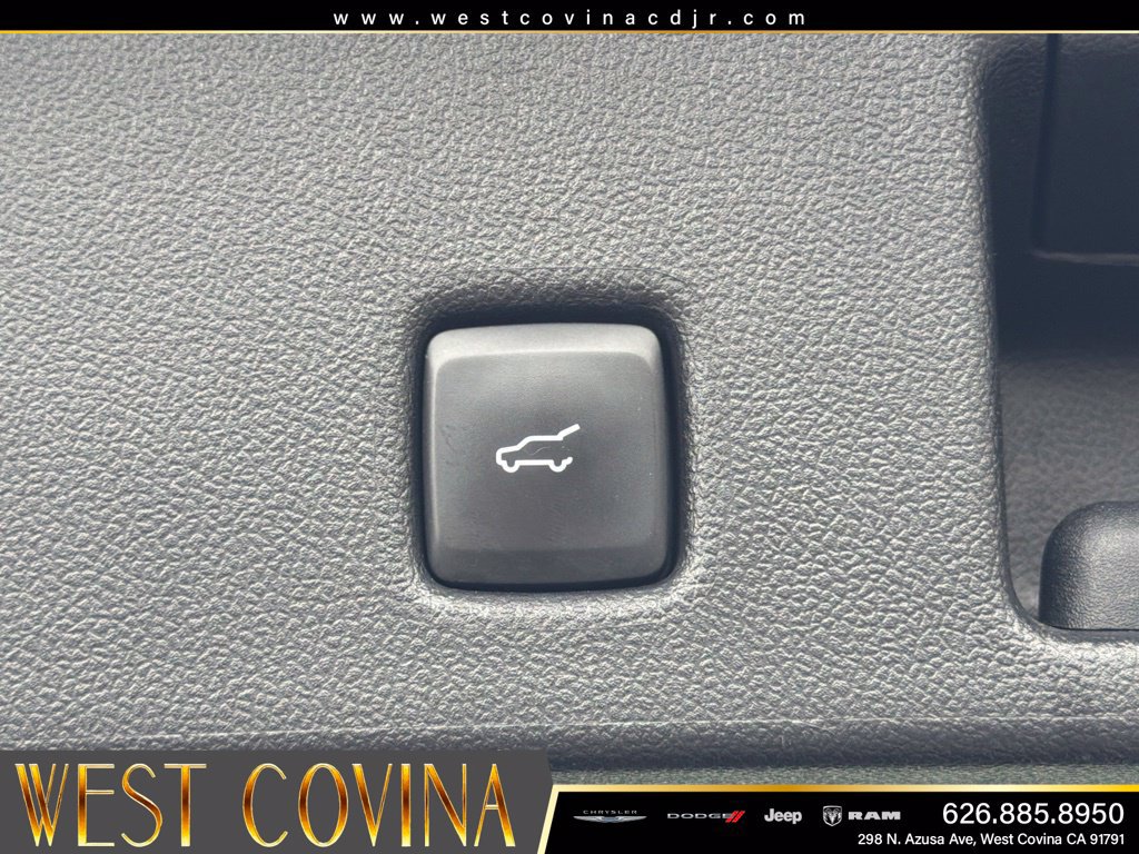 Used 2024 Ford Escape Active AWD/4WD image 17