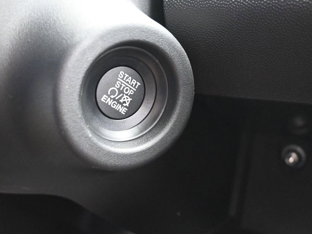 Used 2025 RAM ProMaster 1500 FWD image 25