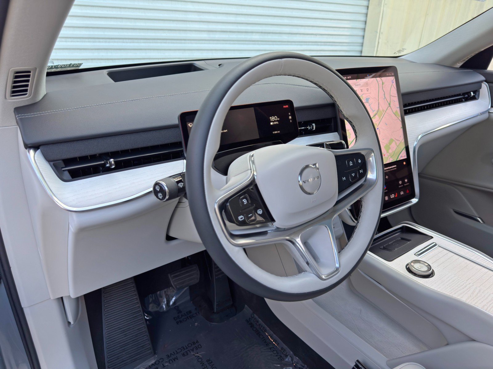 Used 2025 Volvo EX90 Ultra AWD/4WD image 11