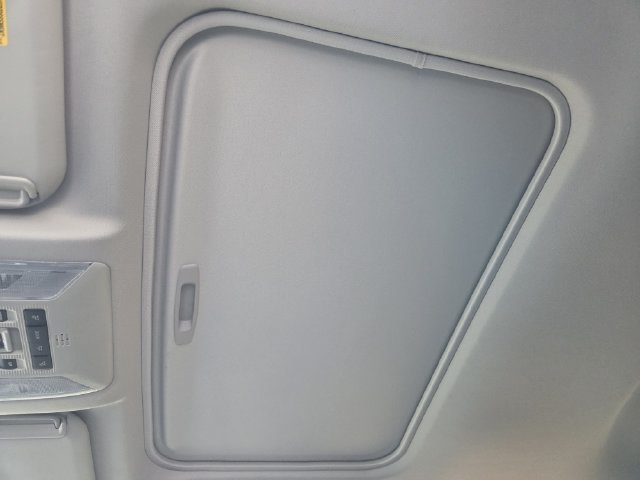 Certified 2025 Toyota RAV4 XLE w/ Convenience Package FWD image 22