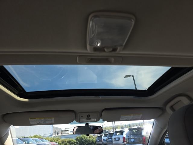 Used 2012 Nissan Sentra 2.0 SR w/ Special Edition Pkg image 23