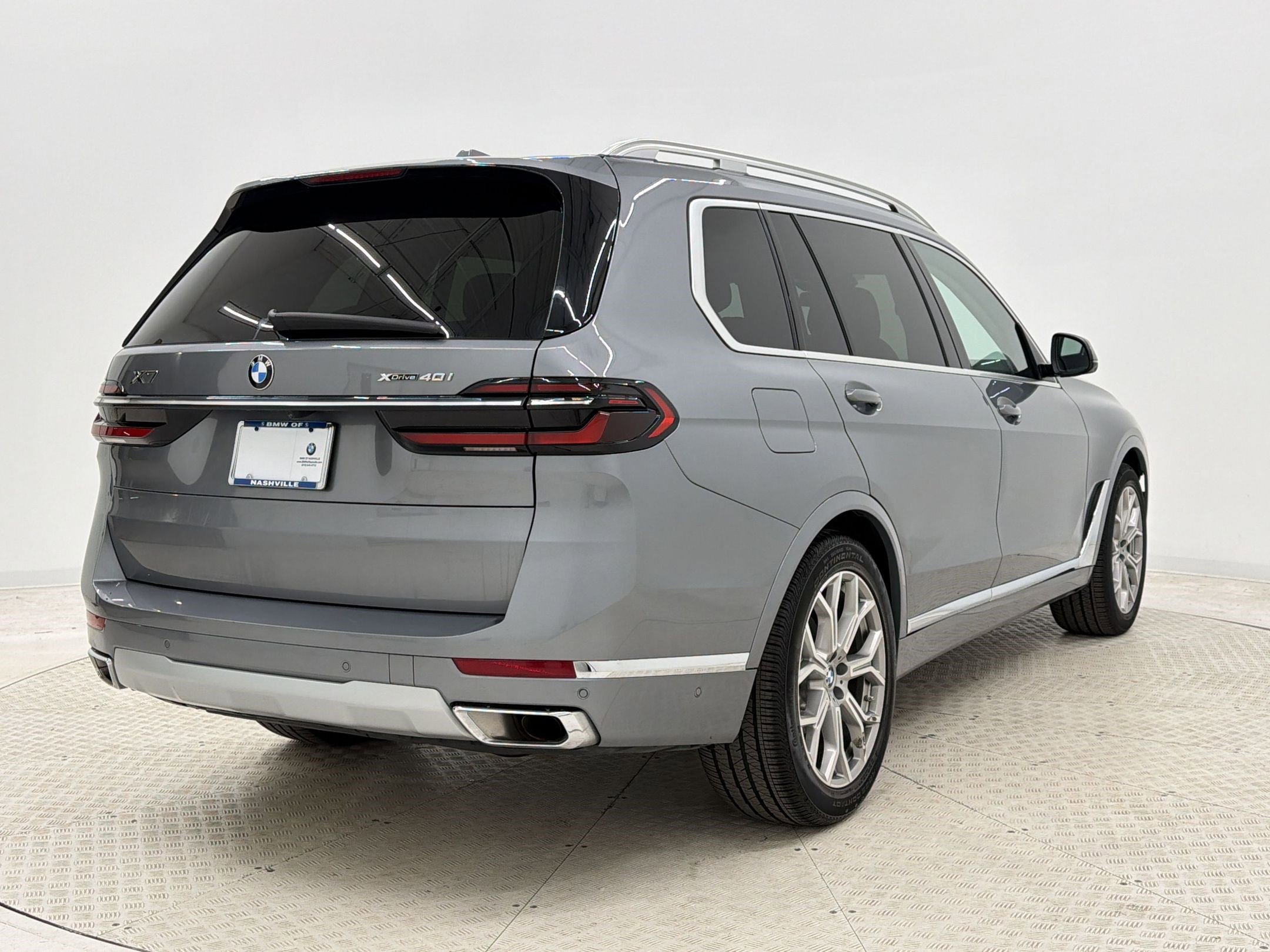Used 2025 BMW X7 xDrive40i AWD/4WD image 9