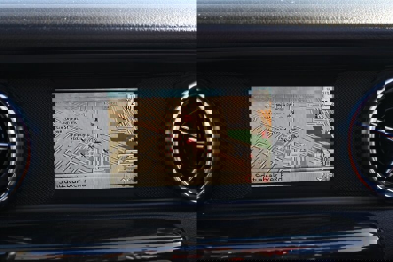 Used 2015 Mercedes-Benz SLK 250 image 47