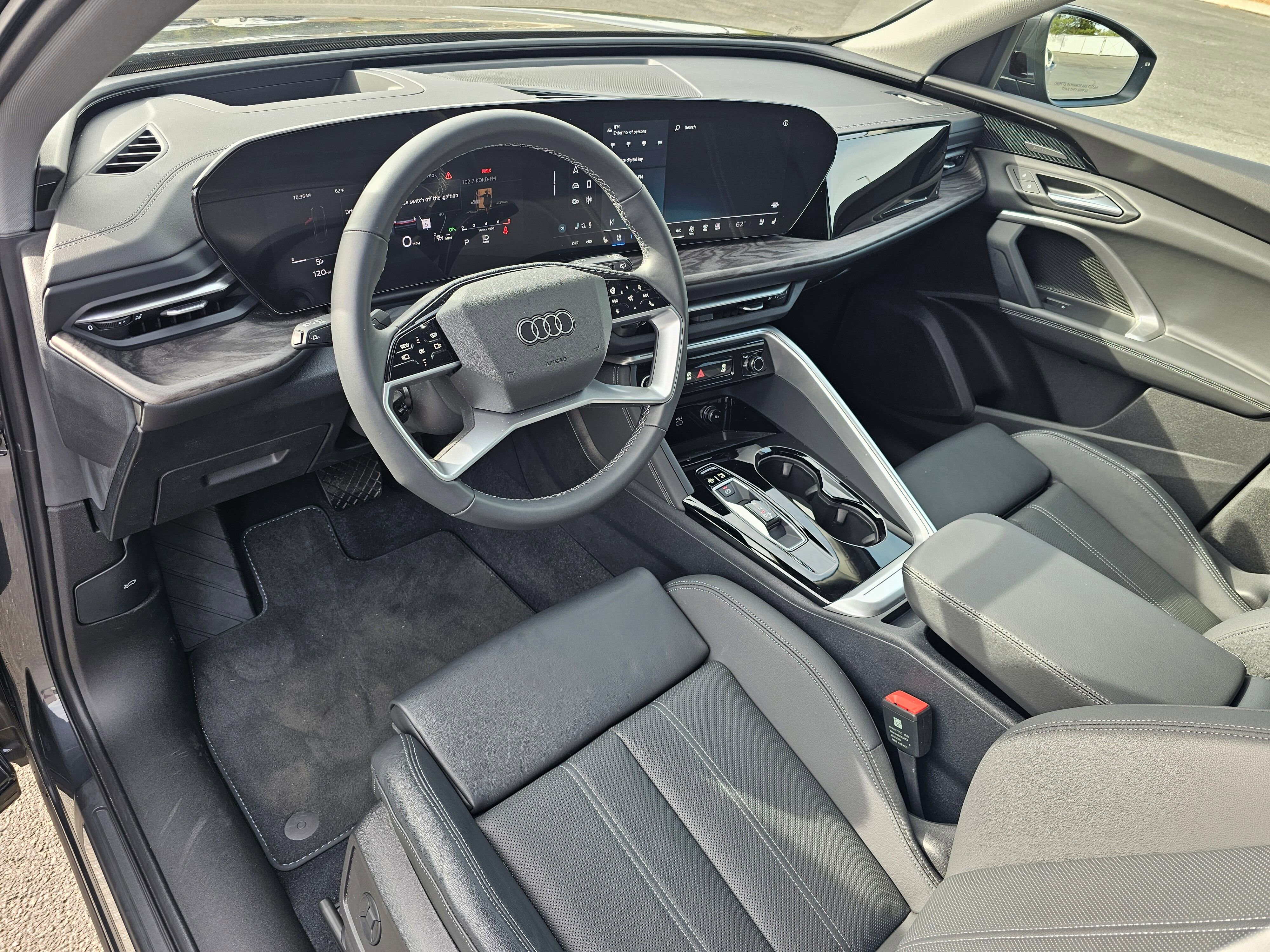 Used 2025 Audi Q5 Premium Plus image 2