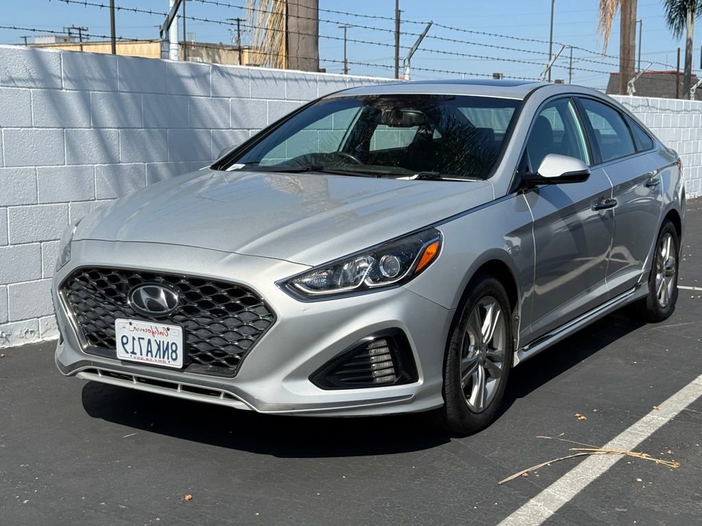 Used 2019 Hyundai Sonata Sport w/ Cargo Package FWD image 3