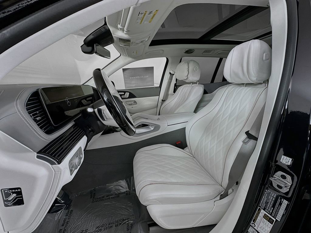 Used 2026 Mercedes-Benz Maybach GLS 600 4MATIC image 22