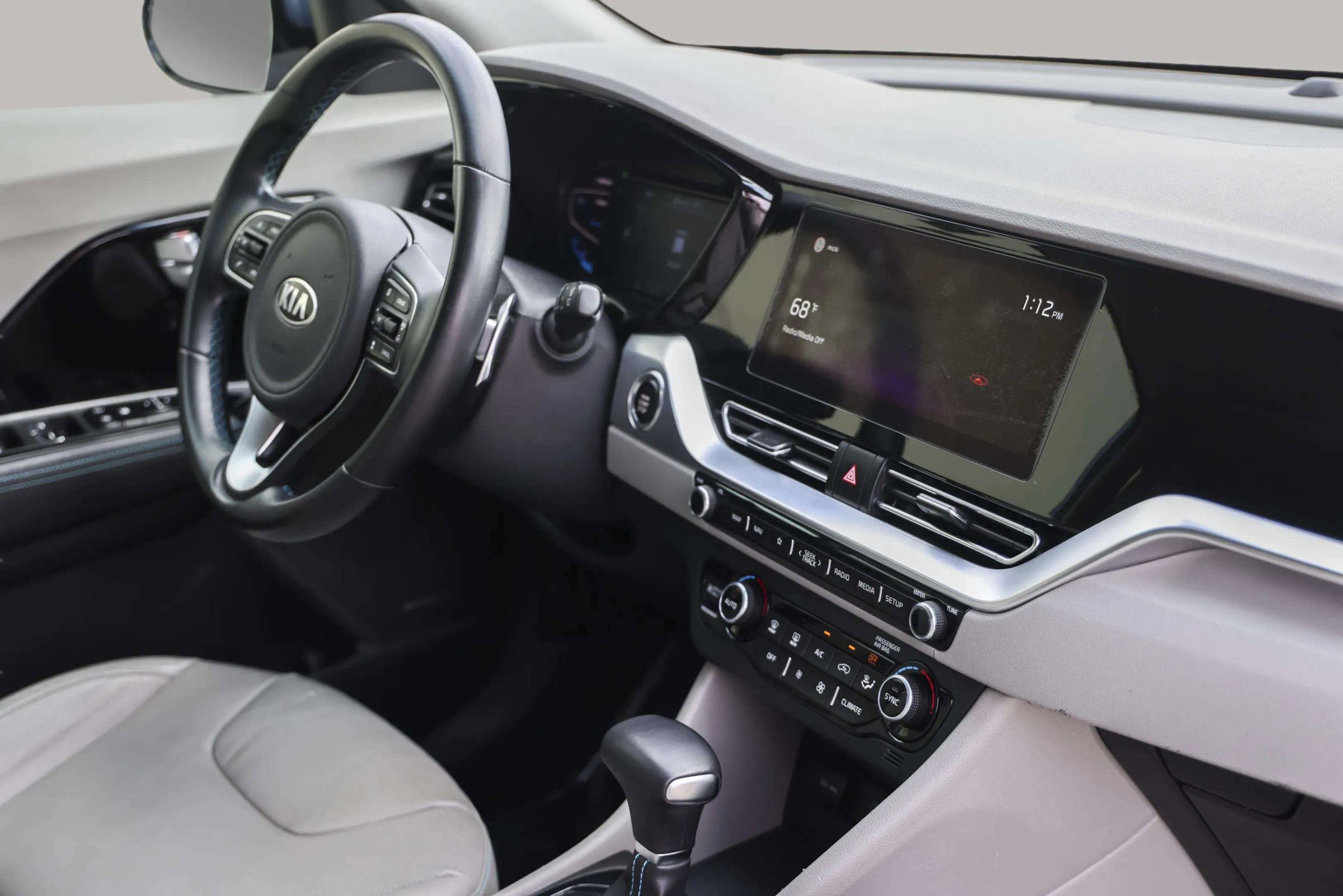 Used 2021 Kia Niro image 38