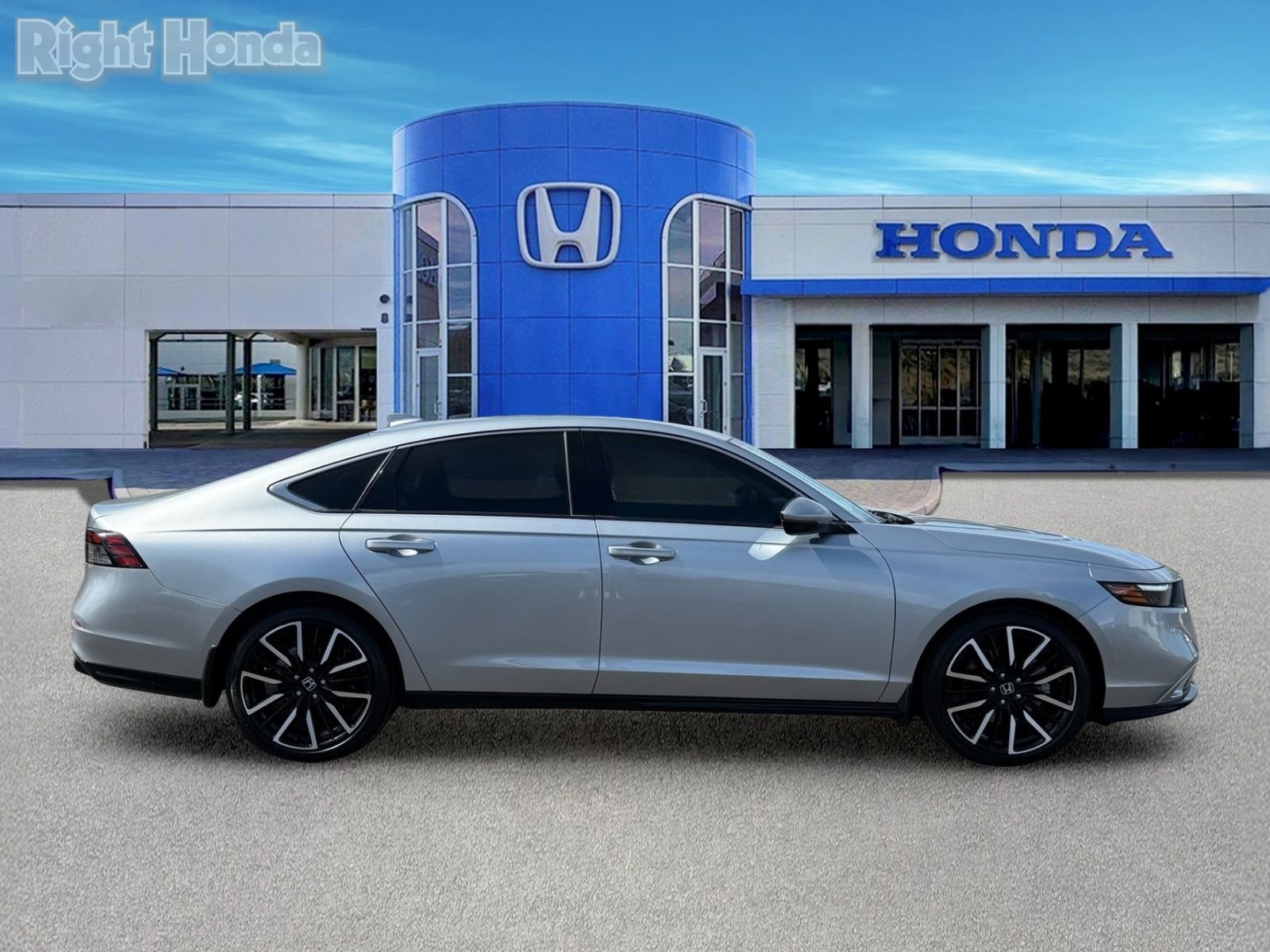 Certified 2025 Honda Accord Touring image 10