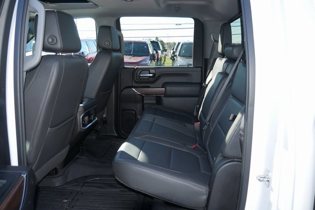 Used 2023 GMC Sierra 3500 SLT w/ SLT Premium Package image 27