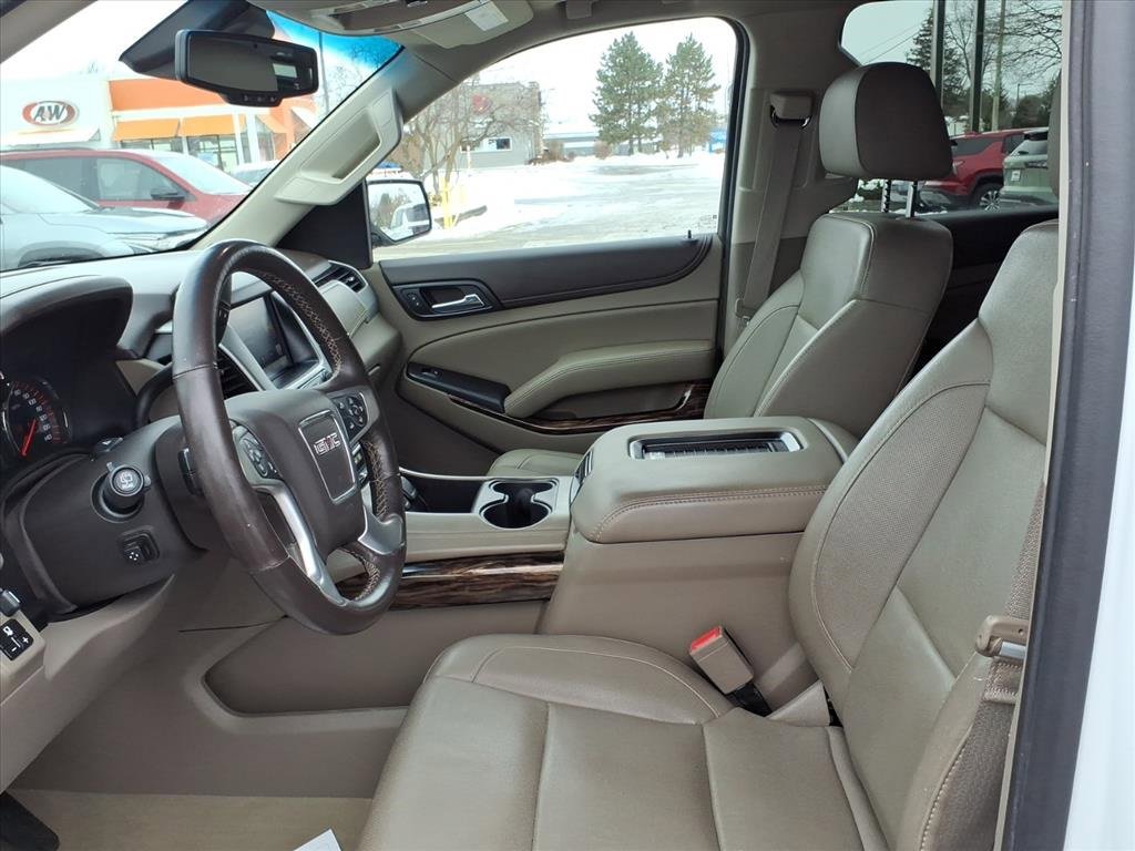 Used 2015 GMC Yukon SLT w/ Open Road Package image 16