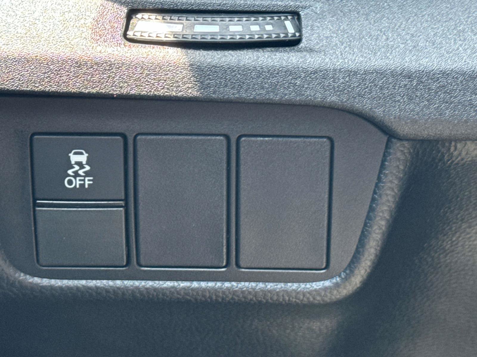 Certified 2025 Honda CR-V EX image 26