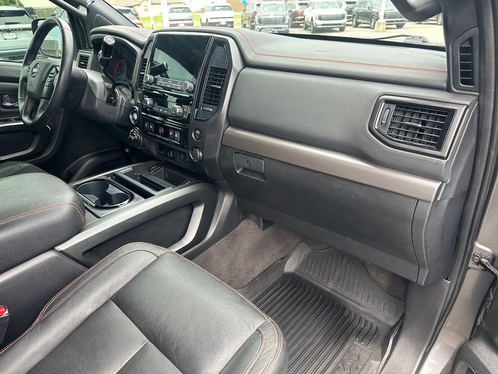 Used 2022 Nissan Titan PRO-4X w/ Pro-4x Convenience Package AWD/4WD image 35