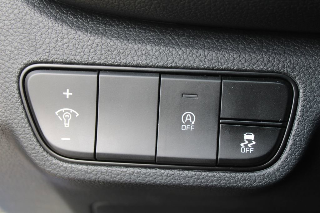 New 2026 Kia Seltos S FWD image 23