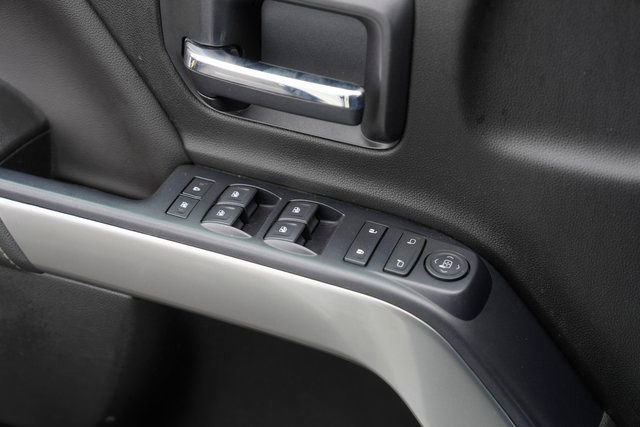 Used 2018 Chevrolet Silverado 1500 LT w/ Texas Edition image 28